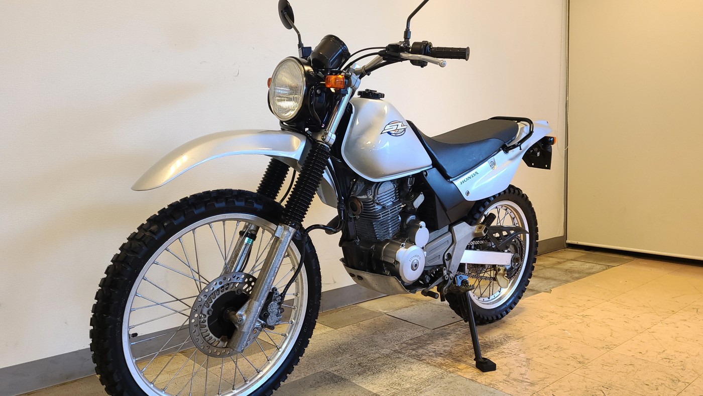 ホンダ SL230 - バイク